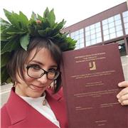 Studentessa universitaria (laurea magistrale) offre aiuto compiti: letteratura italiana e inglese e lingua italiana per stranieri